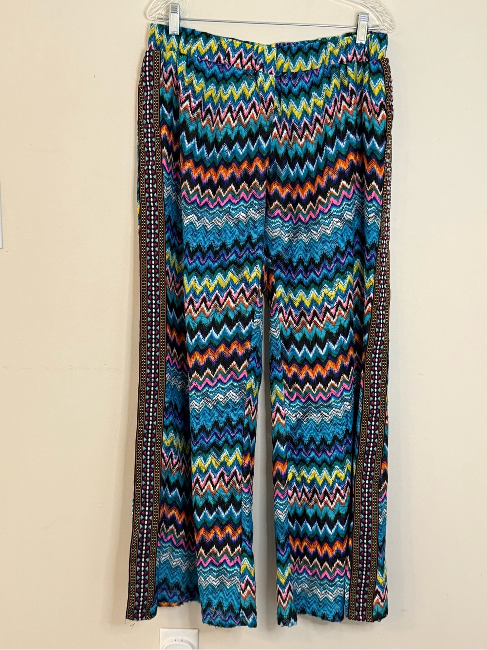 Urban Mango funky palazzo pants pull on multicolored LG